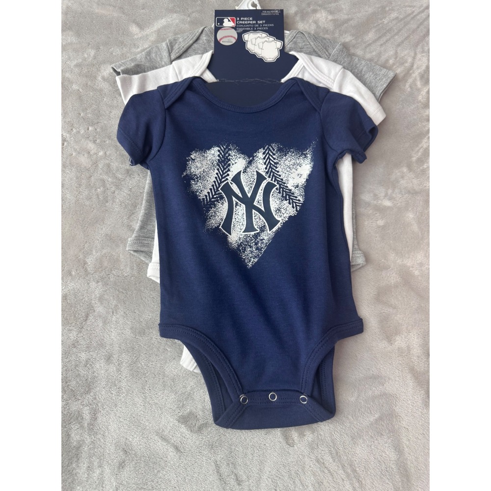 MLB New York Yankees 3 Piece Baby Creeper Set Navy White Gray 3-6M 9K3N1SAXV-NYY